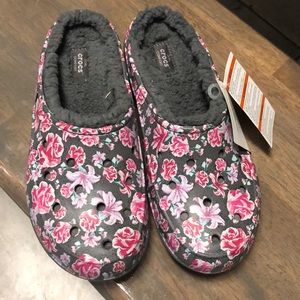 👟 NWT Crocs slides👟